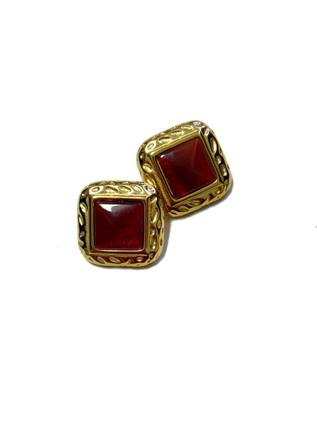 Quatrefoil Hoops