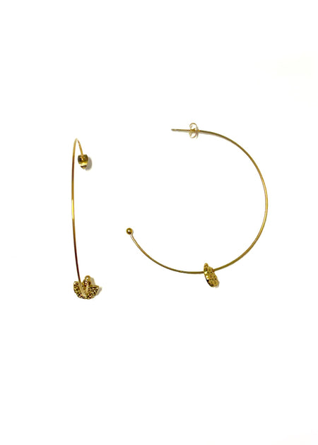 Quatrefoil Hoops